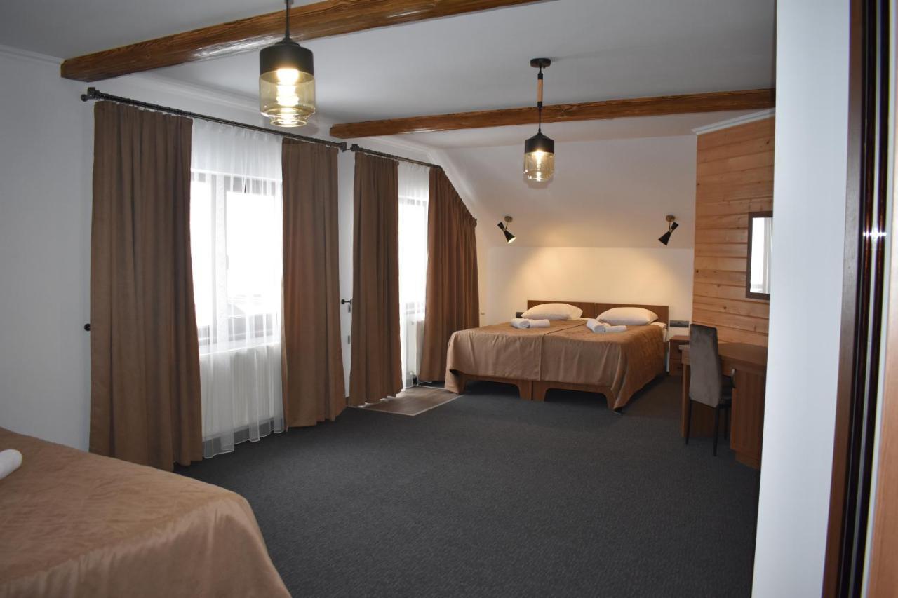 Князів Двір Hotel Bukovel Eksteriør billede