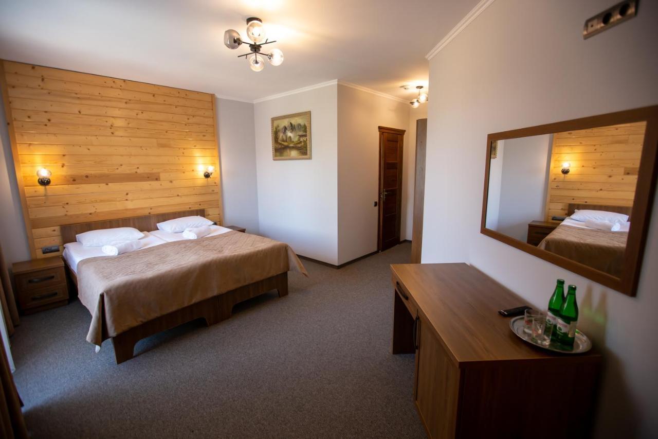 Князів Двір Hotel Bukovel Eksteriør billede