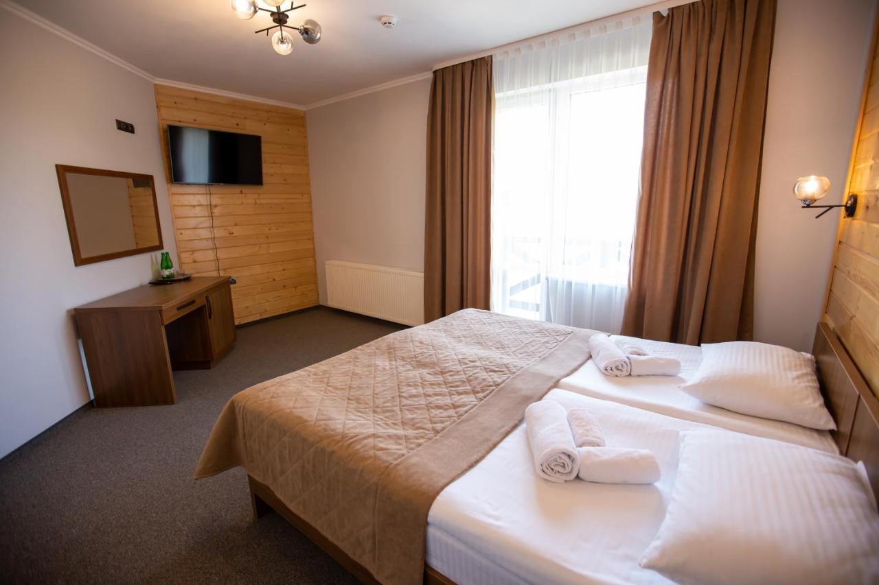 Князів Двір Hotel Bukovel Eksteriør billede