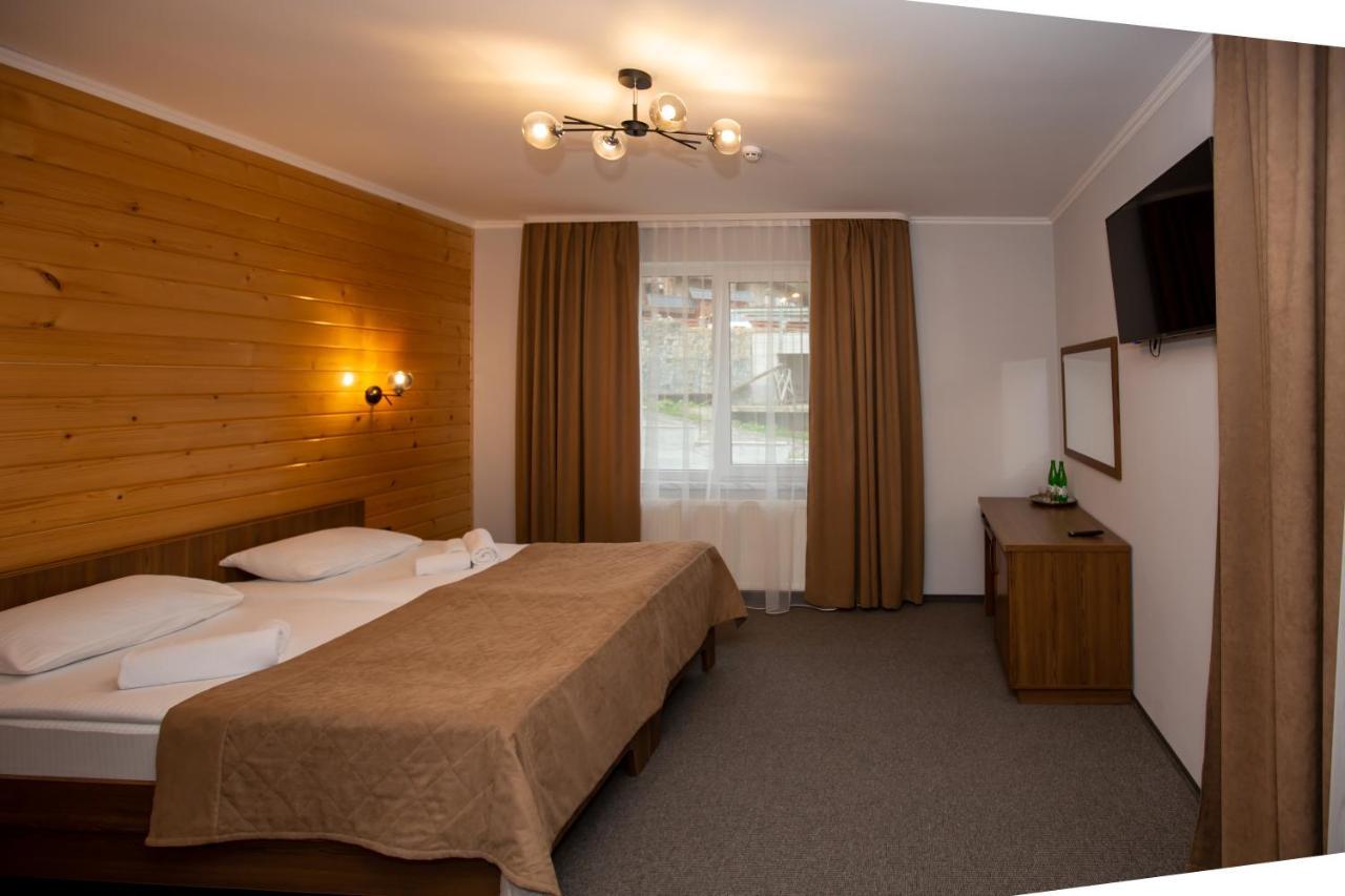 Князів Двір Hotel Bukovel Eksteriør billede