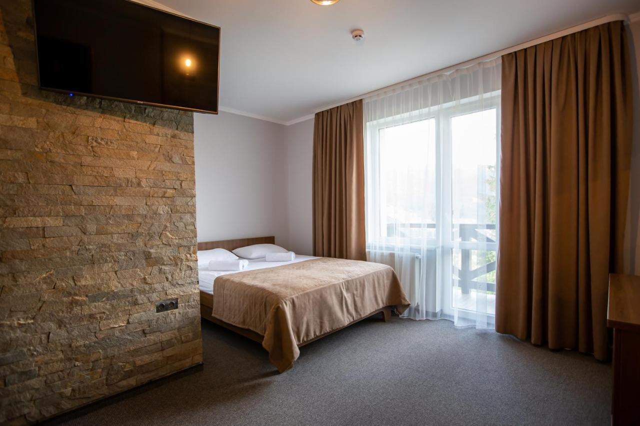 Князів Двір Hotel Bukovel Eksteriør billede