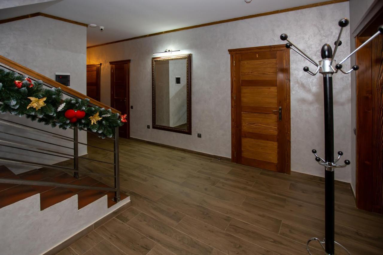 Князів Двір Hotel Bukovel Eksteriør billede