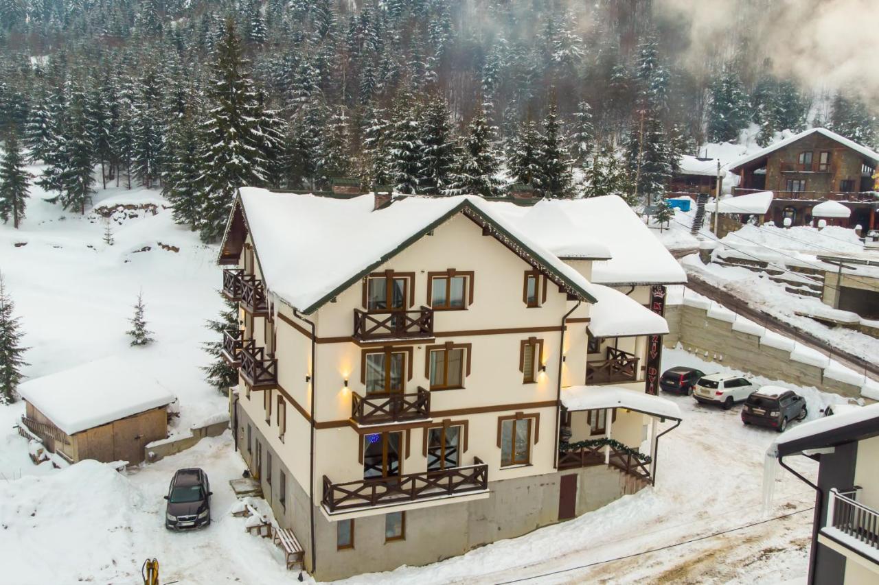 Князів Двір Hotel Bukovel Eksteriør billede