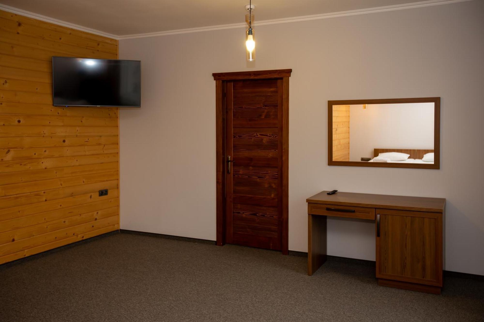 Князів Двір Hotel Bukovel Eksteriør billede